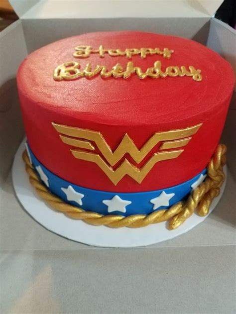 Buttercream Wonderwoman Cake With Fondant Decorations Cake Fondant