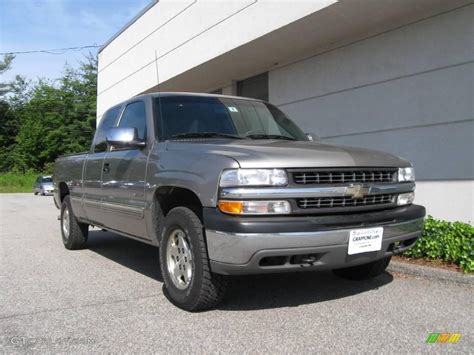 2001 Light Pewter Metallic Chevrolet Silverado 1500 Ls Extended Cab 4x4