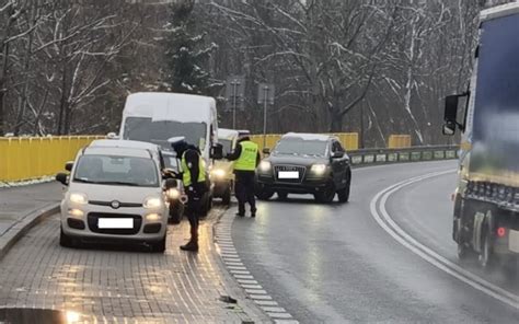 Gniezno Akcja Trze Wy Poranek Na Drogach Jakie S Efekty Gniezno