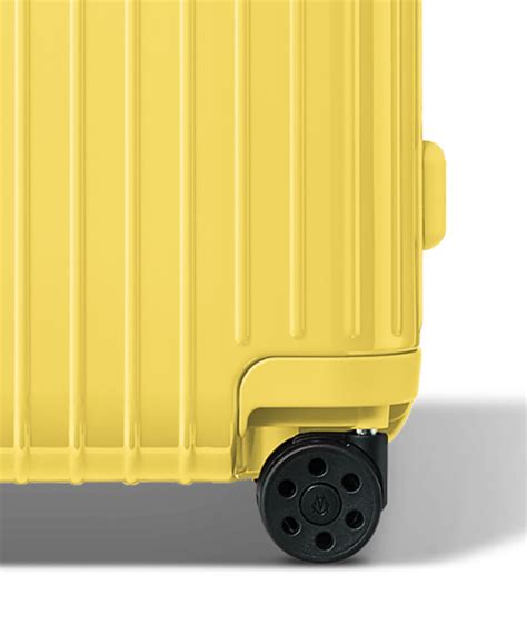 Essential Cabin Lightweight Carry On Suitcase Citron Yellow Rimowa