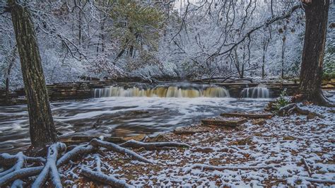 First Signs Of Winter Bucket List Waterfall Glen Forest Preserve ️