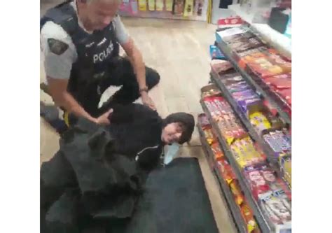 In Video Bystander Thwarts Armed Robbery Suspect At Kamloops Gas