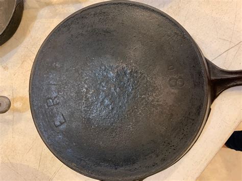 Lot - Erie 8" cast iron skillet