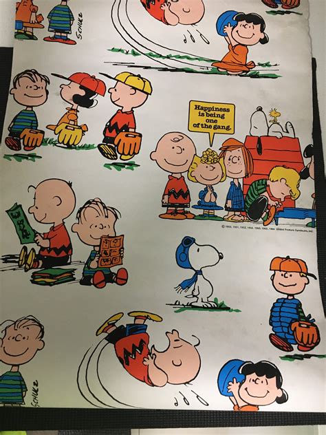 Linus Peanuts Wallpaper