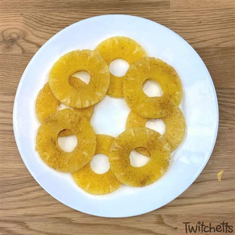 15 Yummy Yellow Snacks For Preschool Twitchetts