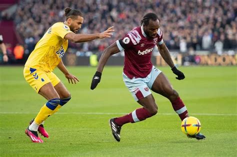 ‘there Are Talks Michail Antonio Speaks Out On His West Ham Future