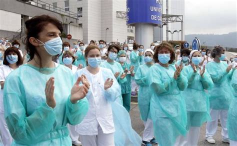 Casi El 80 De Los Sanitarios Contagiados Con Covid 19 En Asturias Son