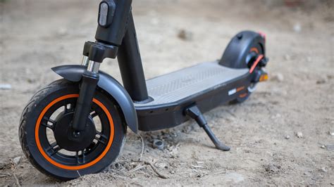 Yadea KS 5 Pro Electric Scooter Review A Big Powerful Ride T3