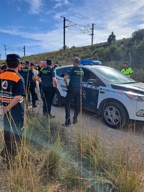 Vivas De Los Viajeros A La Guardia Civil Por El Dispositivo De Auxilio