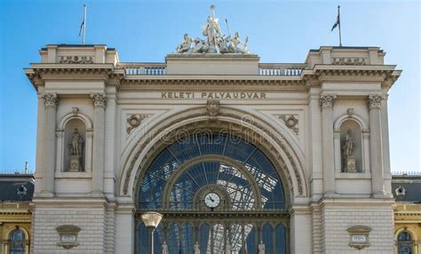 View Of A Outside Building Of Budapest Keleti Railway Station The Main