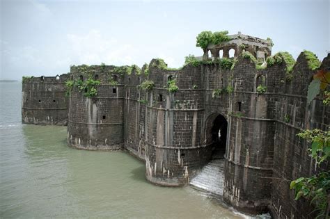 Murud-Janjira Fort, India | Amusing Planet