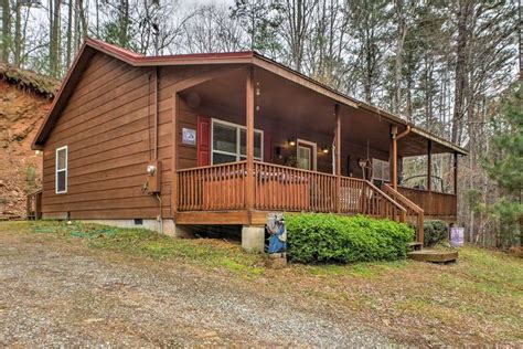 Rustic Ellijay Resort Cabin - Hot Tub - Near River - Ellijay | Simple ...