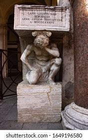 322 Naked Kneeling Man Images Stock Photos Vectors Shutterstock