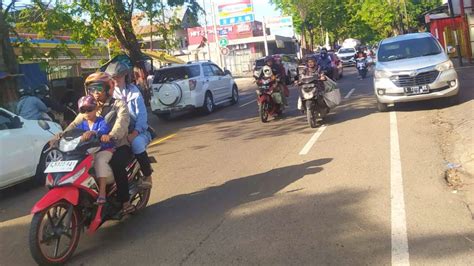 lebaran jalur baureno bojonegoro mulai macet arus balik mengular