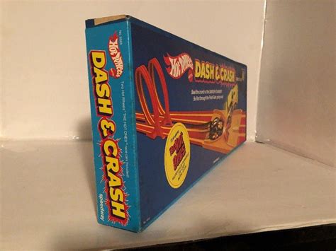 Vintage Hot Wheels Dash Crash Speedway Set Factory Sealed