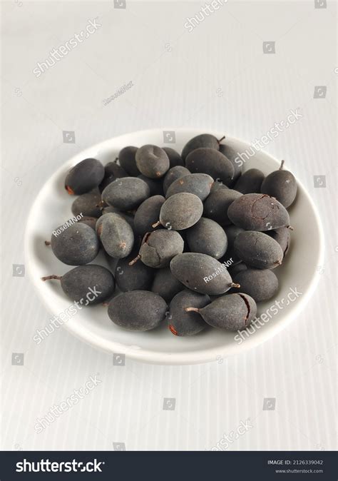 Imagens De Buah Keranji Imagens Fotos Stock E Vetores Shutterstock