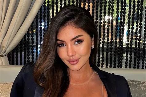 Page 3 Model Apollonia Llewellyn Barely Contains Assets In Gold Metallic Bikini Daily Star