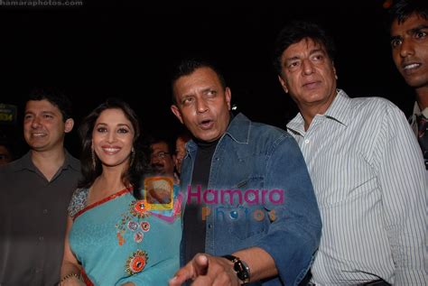 Sriram Madhav Nene Madhuri Dixit With Mithun Chakraborty At Jimmy