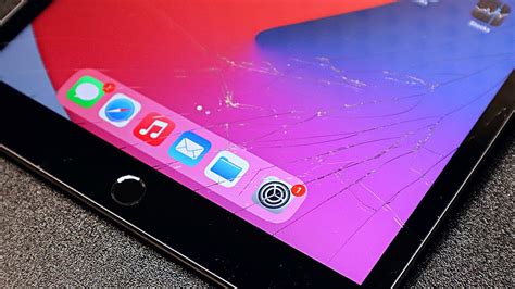 Ipad Cracked Screen Repair Ipad Th Gen Broken Screen Replacement