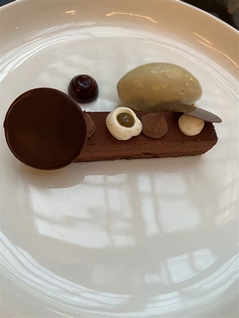 Review Of British Restaurant The Lanesborough Grill In Belgravia By