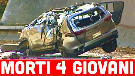 Strage Stradale Morti Sul Colpo Giovani In Uno Spaventoso Incidente