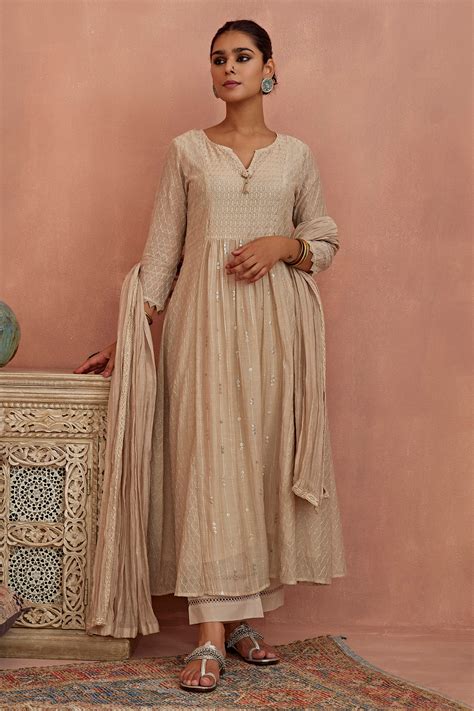 Buy Ivory Chanderi Embroidered Thread Notched A Line Anarkali Pant Set