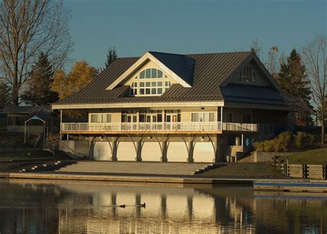 Canada's Sprint Canoe Clubs