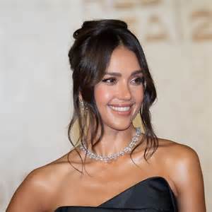 Jessica Alba Honors Latina Powerhouses In Heartfelt Hispanic Heritage