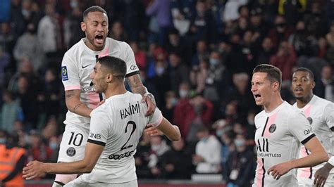 Achraf Hakimi Scores Stoppage Time Winner For Paris Saint Germain At