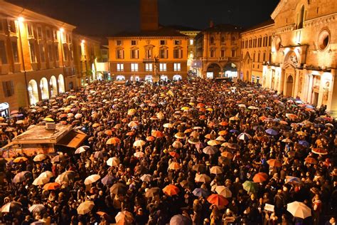 Sardine Reggio Emilia In In Piazza Prampolini