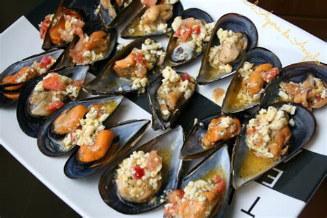 MEJILLONES EN SALSA PICANTE El Ágora de Ángeles