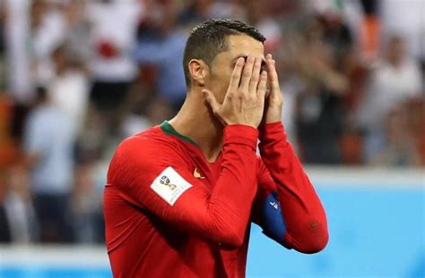 Ini Deretan Foto Usai Cristiano Ronaldo Gagal Eksekusi Penalti