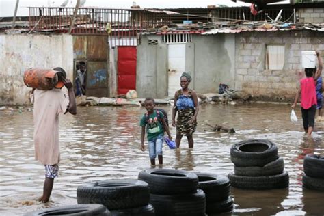 Chuvas Torrenciais Fazem Mortos Em Luanda Angola Horas Portal De