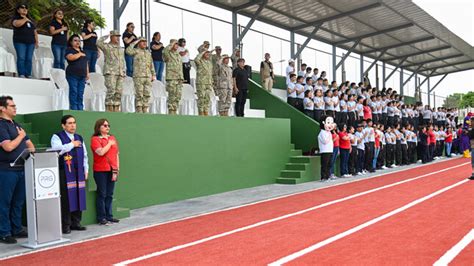 Inauguración Del Estadio Deportivo Y Pista Atlética Del Ie Pedro Ruiz