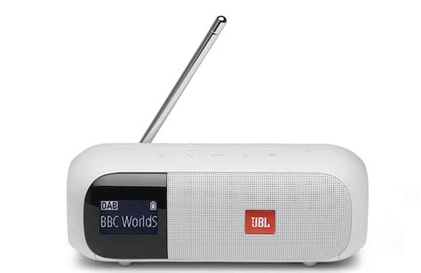 Jbl Presenta Le Nuove Tuner E Tuner Xl Due Radio Portatili Dab Fm