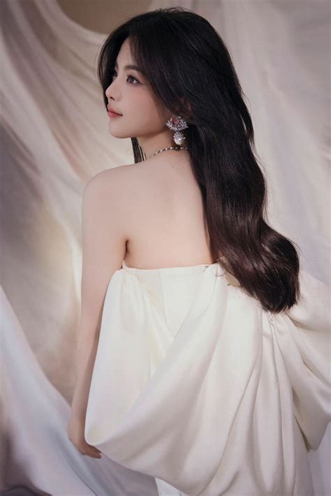 Pin by おーちま on 杨超越 YANG CHAOYUE ヤンチャオユエ Chinese beauty Asian beauty