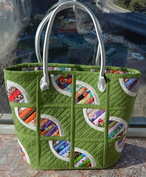 Quilted Patchwork Bag Tote ~ DIY Tutorial Ideas!