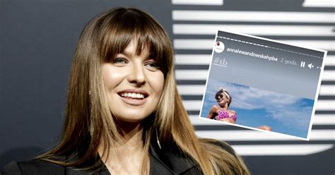 Anna Lewandowska Na Zdj Ciach W Bikini Ona Lewego Wie Jak Przyku Uwag Przegl D Sportowy