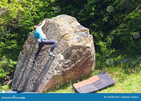 Climber Is Bouldering Outdoors Stock Photo Image Of Climbing Girl