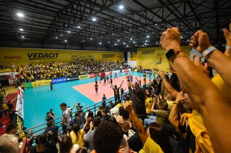 Vedacit Vôlei Guarulhos vence São José por 3x0 e está na final do