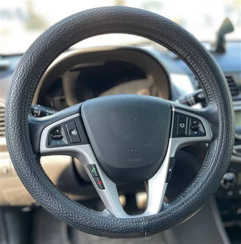Оплетка на руль Пежо 308 (2013 - 2017) универсал 5 дверей / Peugeot 308 ...