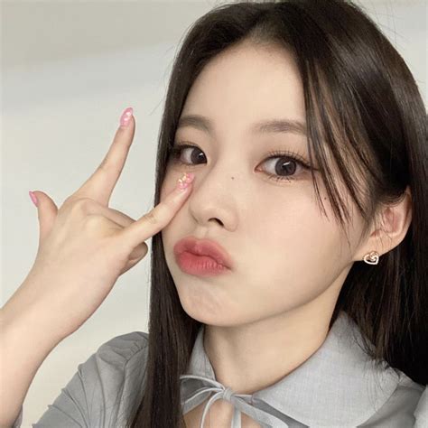 Jang Kyujin Nmixx Selca Icon Pfp Kpop Girl Korean Girl Groups