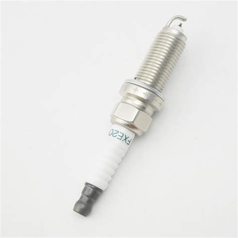 4pcs /Lot 22401 -Jd01b Iridium Spark Plug For Nissan Altima Micra 3 .5l ...