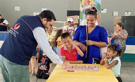 Entrega de kits escolares en todo el país Microempresas de Colombia