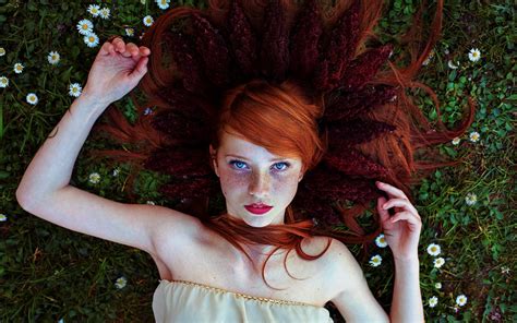 Closed Eyes Face Lying On Back Women Brunette Closeup Lying Down