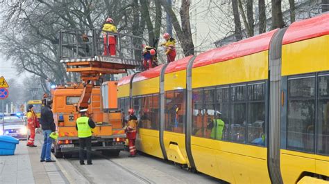 Uszkodzony Pantograf Tramwaje Na Objazdach TVN Warszawa