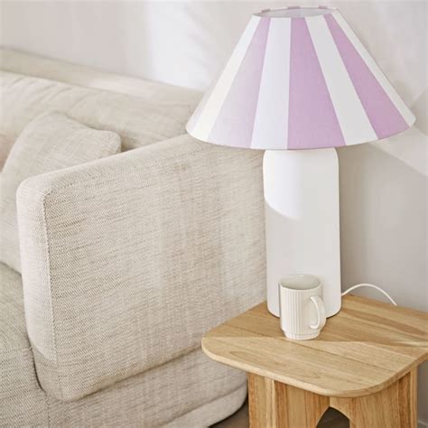 Lampe En C Ramique Blanche Et Abat Jour Conique En Polyester Recycl