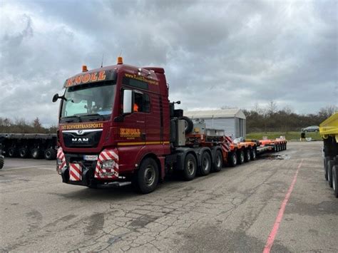 Neuer Scheuerle Tieflader Knoll Logistik