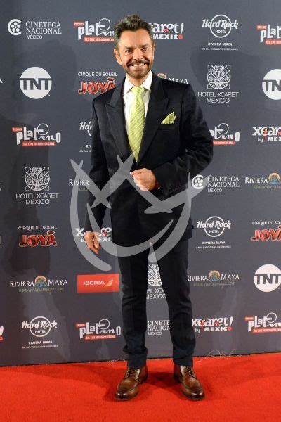 Mezcalent Eugenio Derbez En Premios Platino