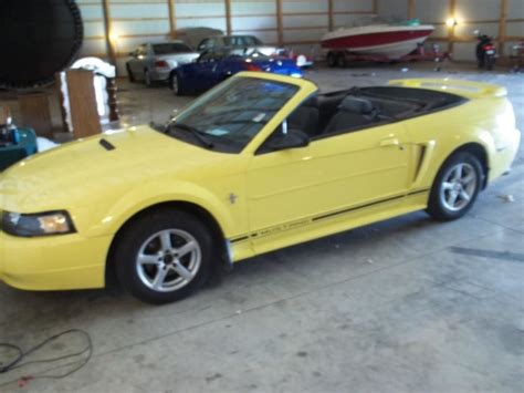 2001 Ford Mustang Convertible at Dana Mecum's 26th Original Spring ...